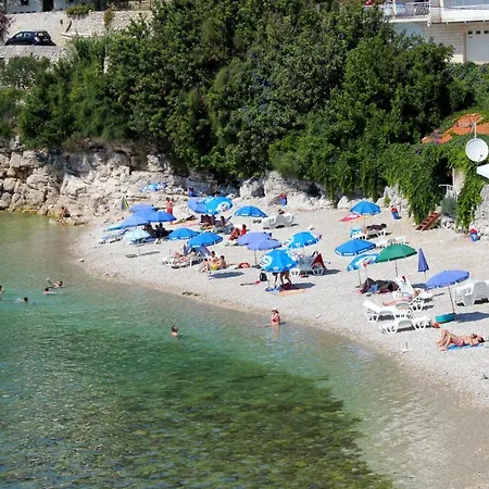 Guest house Double Mali 8997c Zaton (Dubrovnik-Neretva)